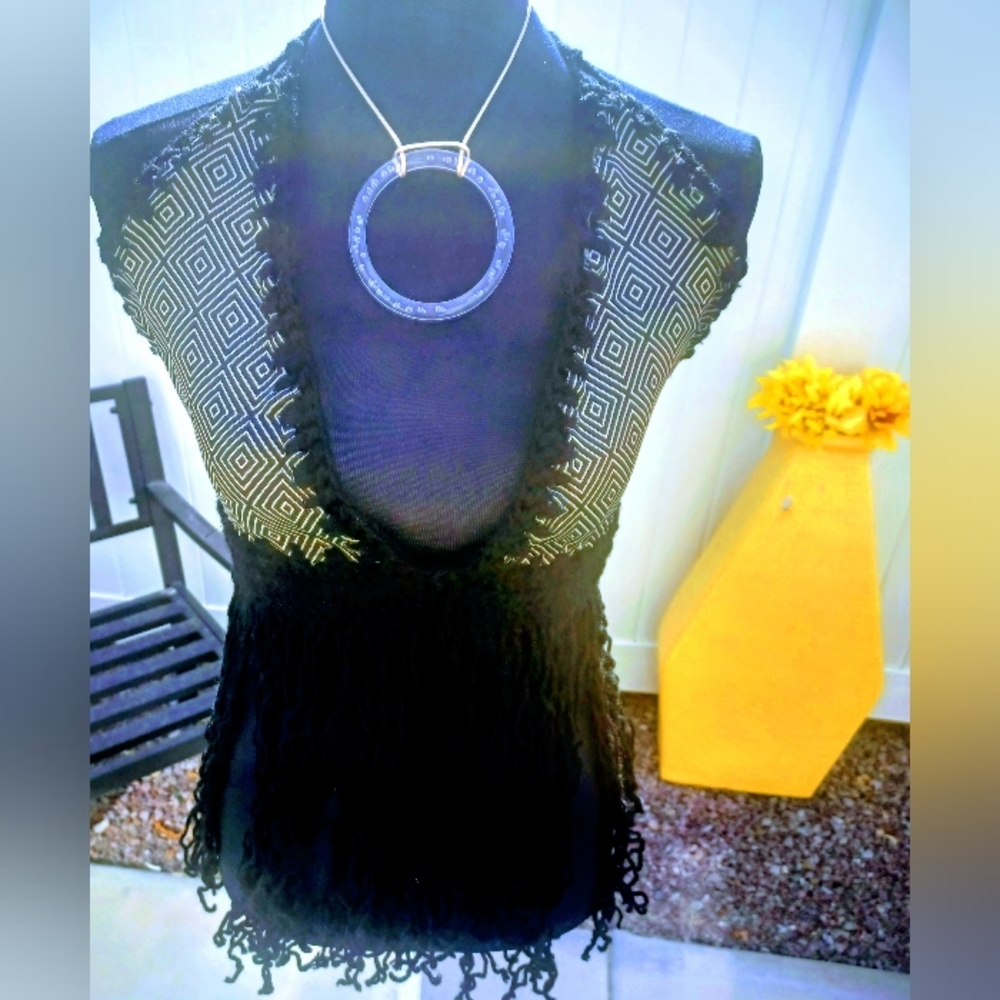Chic Black Geometric Women's Blouse